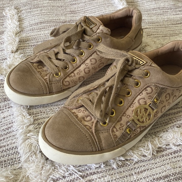 Guess monogram shoes tan and gold Womans sneakers size 7 1/2 - Picture 3 of 5